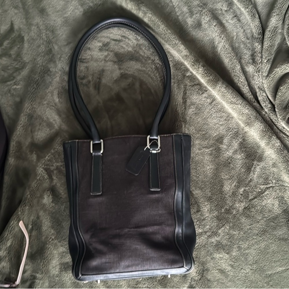 Coach Vintage Classic Legacy Black Leather and Linen Bonnie Bucket Tote